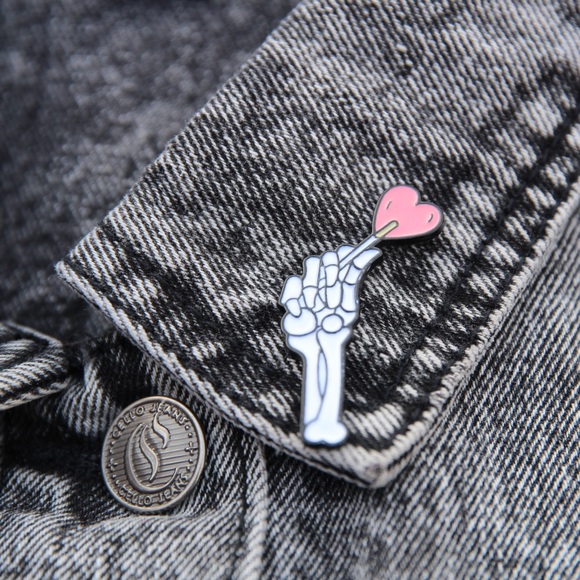 Jewelry - Sweet Death Enamel Pin (Pink)